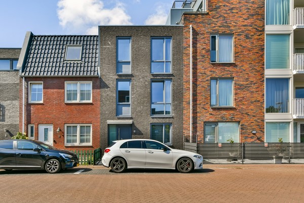For sale: Scandinaviëhof 10, 1363DH Almere